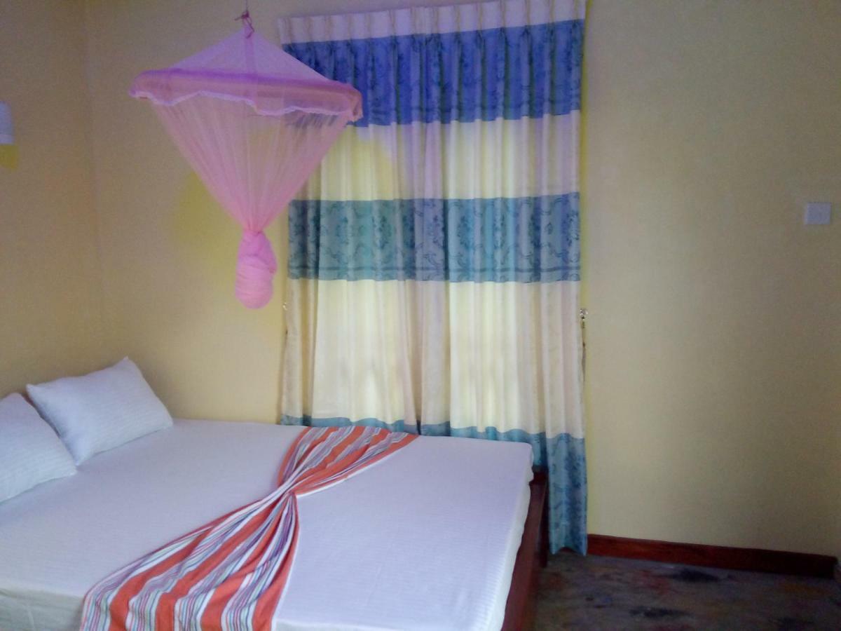 Inn On The Rock Daambulla Dambulla Exterior photo
